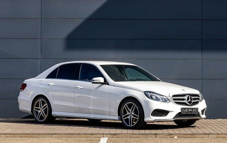 Mercedes-Benz E-Класс, 2014 год, 1 995 000 рублей, 3 фотография