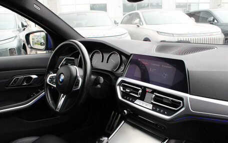 BMW 3 серия, 2020 год, 3 190 000 рублей, 8 фотография
