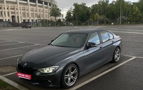 BMW 3 серия, 2014 год, 1 590 000 рублей, 11 фотография