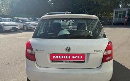 Skoda Fabia II, 2013 год, 350 000 рублей, 27 фотография