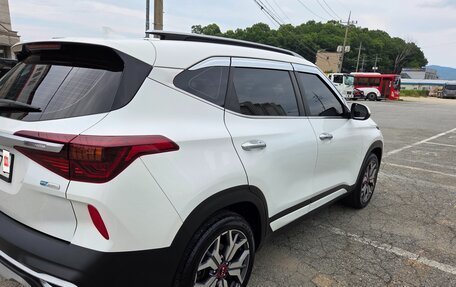 KIA Seltos I, 2023 год, 1 680 777 рублей, 6 фотография