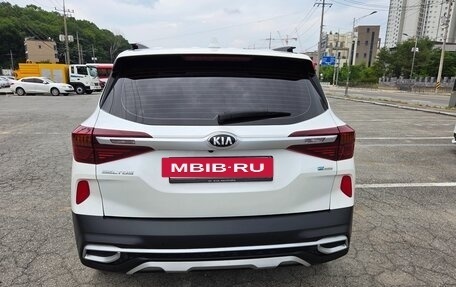 KIA Seltos I, 2023 год, 1 680 777 рублей, 4 фотография