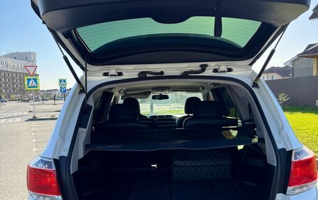 Toyota Highlander III, 2013 год, 2 300 000 рублей, 6 фотография