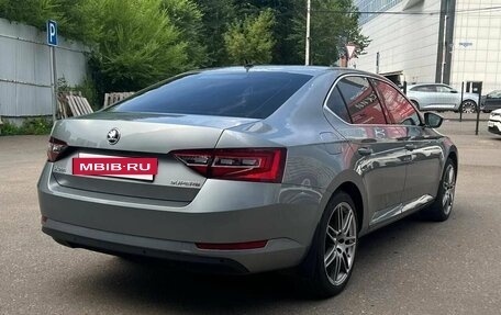 Skoda Superb III рестайлинг, 2018 год, 2 100 000 рублей, 5 фотография