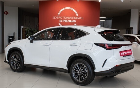 Lexus NX, 2025 год, 6 890 000 рублей, 8 фотография