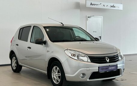 Renault Sandero I, 2014 год, 659 000 рублей, 3 фотография