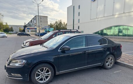 Volkswagen Passat B7, 2011 год, 880 000 рублей, 3 фотография