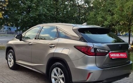 Lexus RX IV рестайлинг, 2017 год, 3 150 000 рублей, 3 фотография
