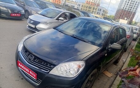 Opel Astra J, 2010 год, 350 000 рублей, 1 фотография
