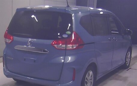 Honda Freed II, 2017 год, 900 000 рублей, 3 фотография