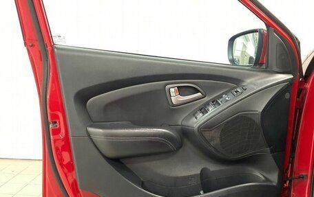 Hyundai ix35 I рестайлинг, 2012 год, 960 000 рублей, 18 фотография
