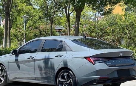 Hyundai Elantra, 2023 год, 2 500 000 рублей, 6 фотография