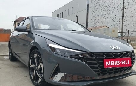 Hyundai Elantra, 2023 год, 2 500 000 рублей, 4 фотография
