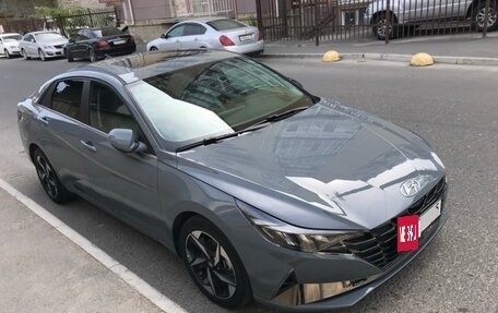 Hyundai Elantra, 2023 год, 2 500 000 рублей, 2 фотография