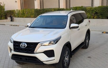 Toyota Fortuner II, 2023 год, 3 666 666 рублей, 3 фотография