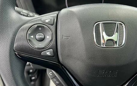 Honda Vezel, 2022 год, 1 814 312 рублей, 12 фотография