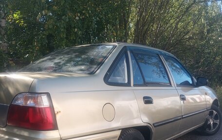 Daewoo Nexia I рестайлинг, 2004 год, 125 000 рублей, 2 фотография