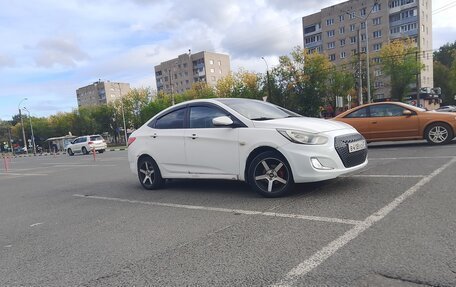 Hyundai Solaris II рестайлинг, 2012 год, 5 100 000 рублей, 6 фотография