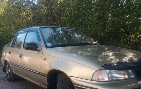 Daewoo Nexia I рестайлинг, 2004 год, 125 000 рублей, 3 фотография