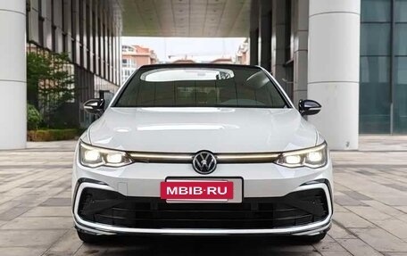 Volkswagen Golf VIII, 2023 год, 2 378 000 рублей, 10 фотография