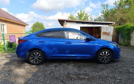 Hyundai Solaris II рестайлинг, 2017 год, 880 000 рублей, 7 фотография