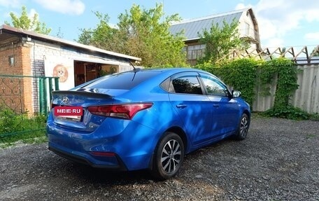 Hyundai Solaris II рестайлинг, 2017 год, 880 000 рублей, 6 фотография