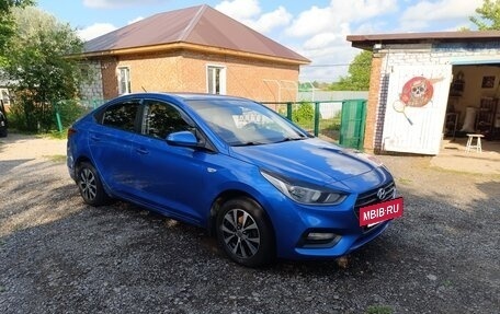 Hyundai Solaris II рестайлинг, 2017 год, 880 000 рублей, 8 фотография