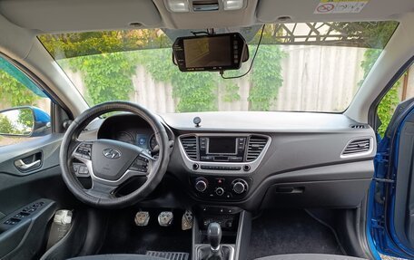 Hyundai Solaris II рестайлинг, 2017 год, 880 000 рублей, 15 фотография