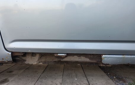 Toyota Passo III, 2004 год, 280 000 рублей, 3 фотография