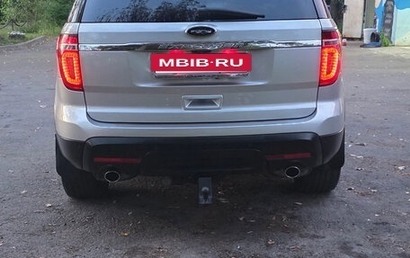 Ford Explorer VI, 2015 год, 2 500 000 рублей, 2 фотография