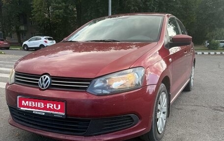 Volkswagen Polo VI (EU Market), 2011 год, 500 000 рублей, 1 фотография