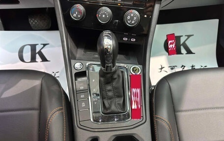 Volkswagen Bora, 2023 год, 1 350 100 рублей, 13 фотография