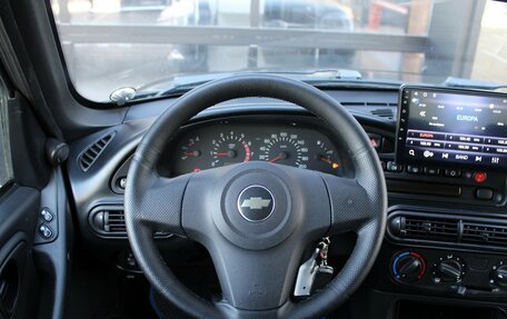 Chevrolet Niva I рестайлинг, 2016 год, 590 000 рублей, 8 фотография
