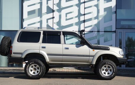 Toyota Land Cruiser 80 рестайлинг, 1995 год, 3 465 000 рублей, 3 фотография