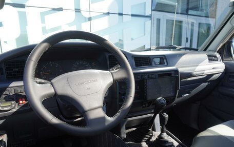 Toyota Land Cruiser 80 рестайлинг, 1995 год, 3 465 000 рублей, 20 фотография