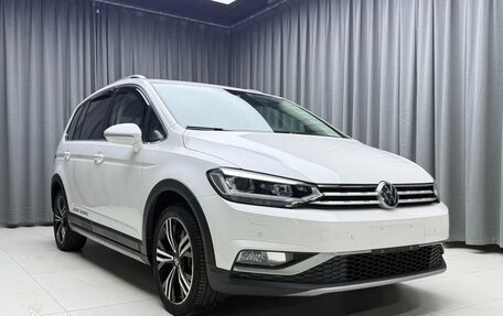 Volkswagen Touran III, 2022 год, 2 190 000 рублей, 3 фотография