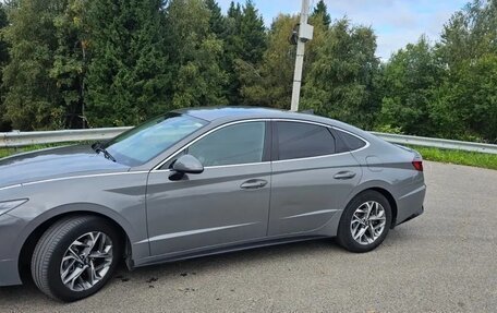 Hyundai Sonata VIII, 2020 год, 1 760 000 рублей, 3 фотография