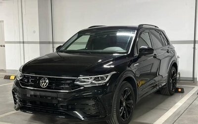 Volkswagen Tiguan II, 2023 год, 2 950 000 рублей, 1 фотография