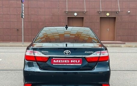 Toyota Camry, 2015 год, 1 780 000 рублей, 6 фотография