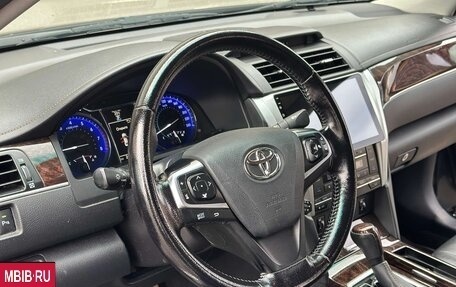 Toyota Camry, 2015 год, 1 780 000 рублей, 15 фотография