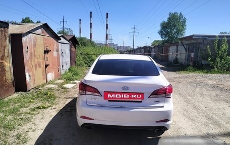 Hyundai i40 I рестайлинг, 2014 год, 860 000 рублей, 10 фотография