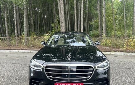 Mercedes-Benz S-Класс, 2023 год, 12 890 000 рублей, 2 фотография