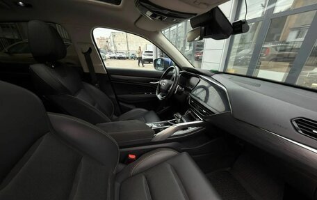 Geely Tugella FY11, 2020 год, 2 300 000 рублей, 30 фотография
