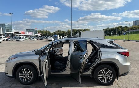 Lexus RX IV рестайлинг, 2018 год, 4 750 000 рублей, 10 фотография