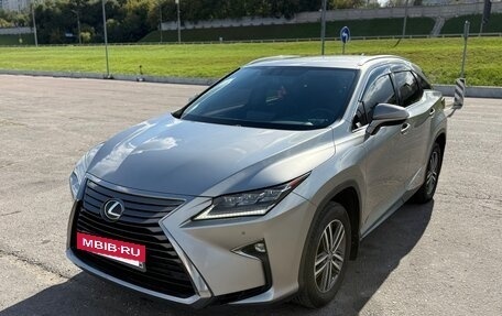 Lexus RX IV рестайлинг, 2018 год, 4 750 000 рублей, 3 фотография