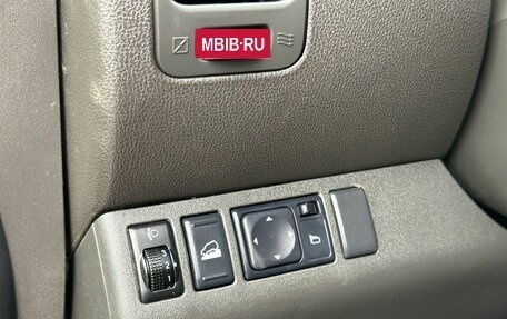 Nissan Pathfinder, 2013 год, 1 690 000 рублей, 20 фотография