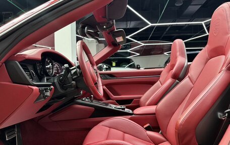 Porsche 911, 2021 год, 19 990 000 рублей, 25 фотография