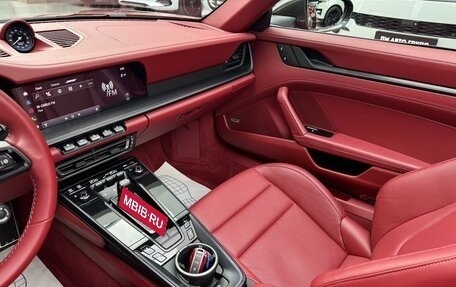 Porsche 911, 2021 год, 19 990 000 рублей, 30 фотография
