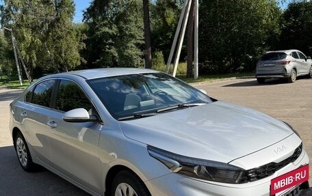 KIA Cerato IV, 2022 год, 2 400 000 рублей, 2 фотография