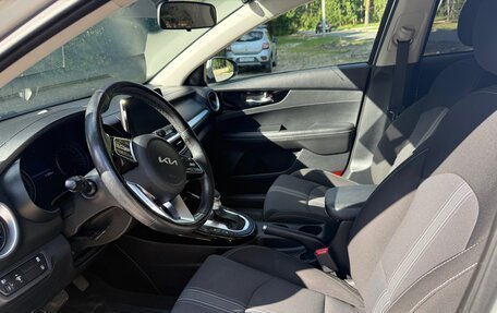 KIA Cerato IV, 2022 год, 2 400 000 рублей, 6 фотография